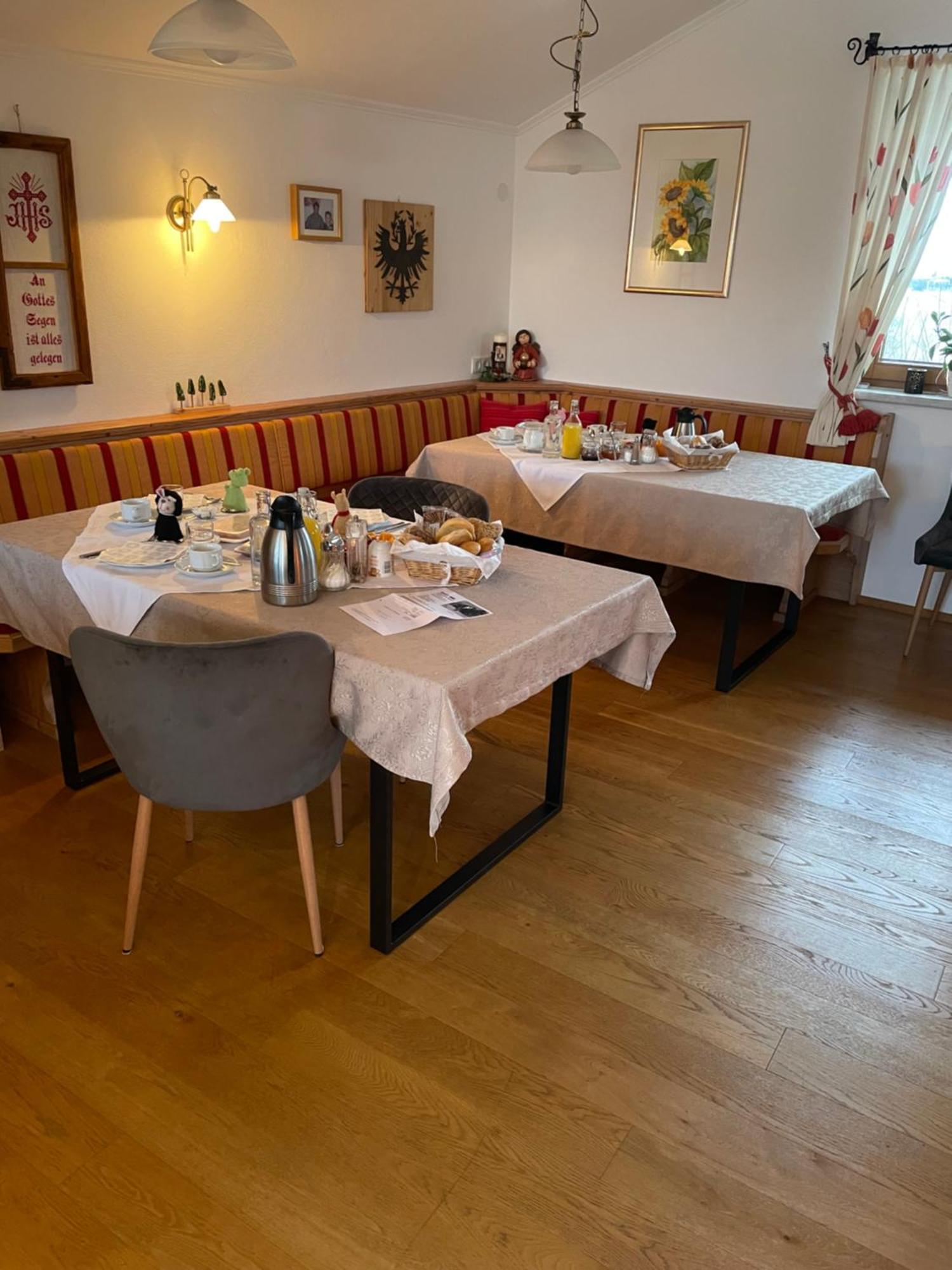 Bed and Breakfast Haus Hager Шлиттерс Экстерьер фото